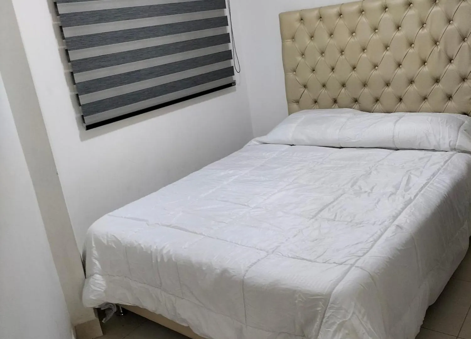Casa Del Arbol Apto. 301 Medellin Apartment